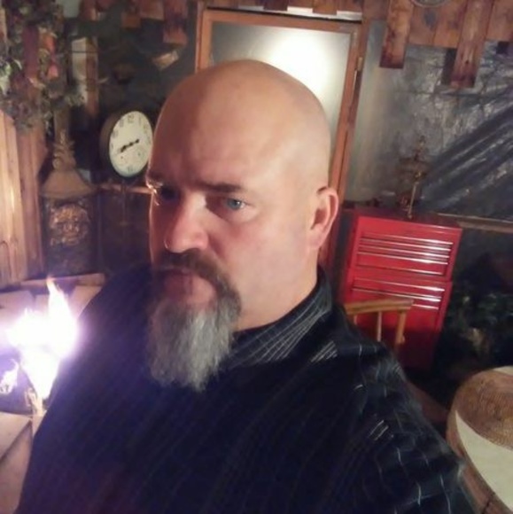 Meet your Posher, David - Picture 1 of 1